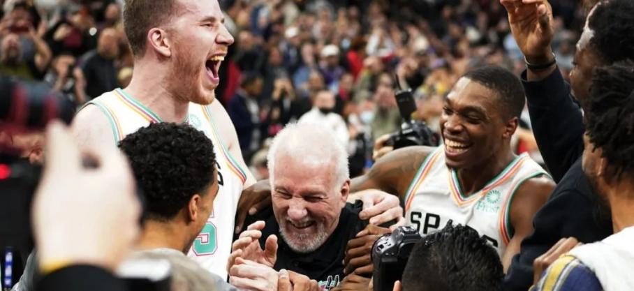 NBA: Gregg Popovich, le coach des Spurs de San Antonio, est l'entraîneur le plus victorieux de l'histoire ligue de basket américaine