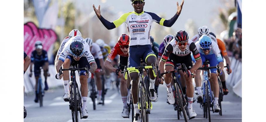 Belgique: L'Érythréen Biniam Girmay premier coureur subsaharien a remporté une classique de la course cycliste