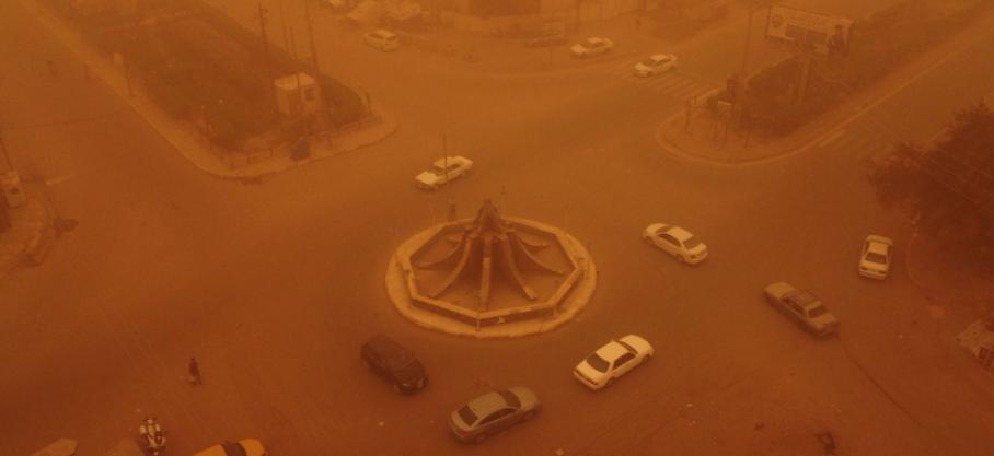 Irak : Une forte tempête de sable recouvre la ville de Nassiriya, dans le sud 