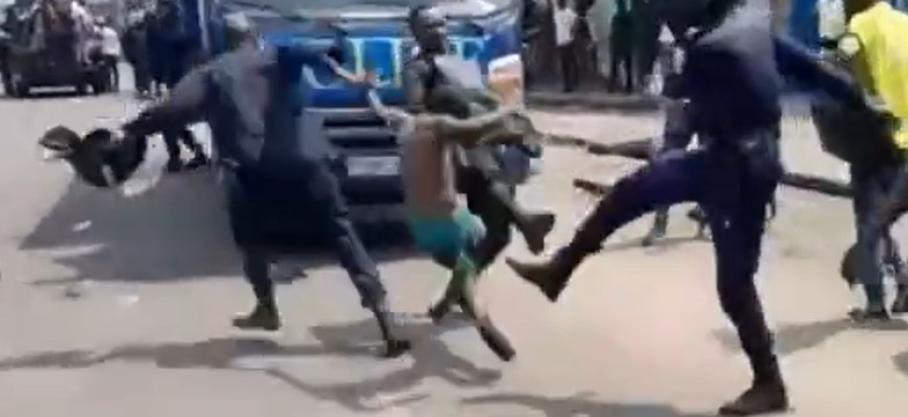 Marche de L'opposition de ce samedi 20 mai : La police s'en est prise violemment et brutalement à l'opposition et même à un mineur considéré comme Kuluna. 