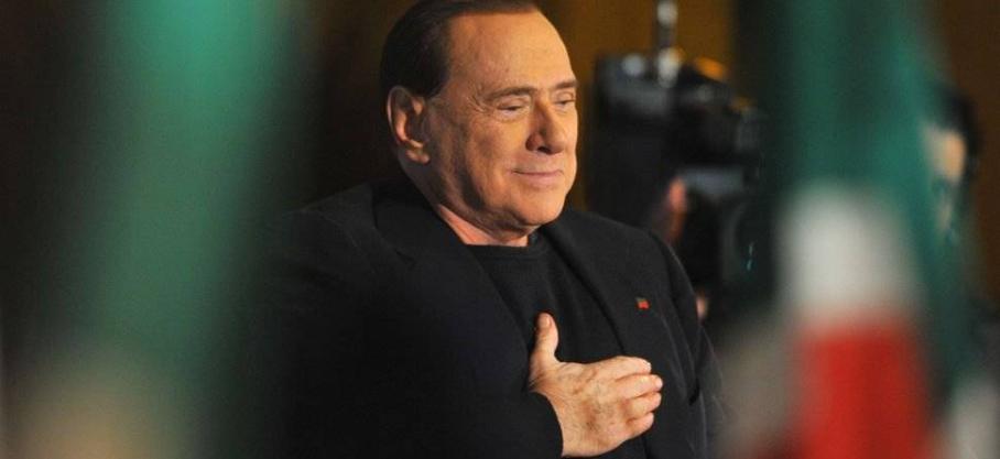 Italie : Silvio Berlusconi, l'ancien Premier ministre italien et célèbre président du Milan AC, est mort, ce lundi 12 juin, à 86 ans de suite des complications liées à une leucémie chronique