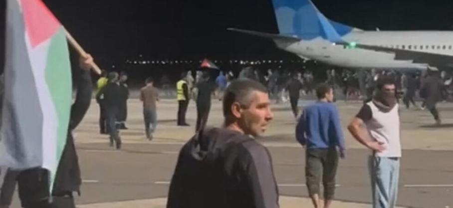 Daghestan : un aéroport fermé après avoir été pris d’assaut par une foule hostile à Israël