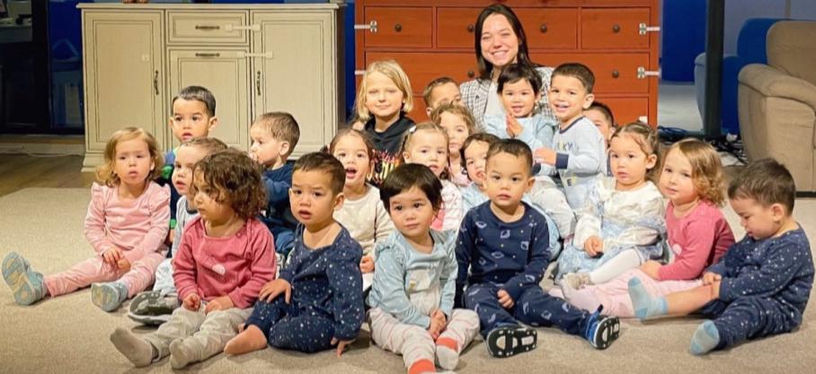 Kristina Ozturk, originaire de Géorgie, a accueilli 21 enfants par le biais d'une mère porteuse et aspire à avoir jusqu'à 100 enfants biologiques avec son mari, Galip.