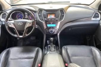 Hyundai Santa fe full option 